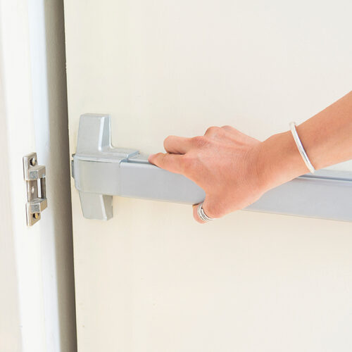 707BA.DT-1500RA-P-2-500x500 Barra Antipánico 1 punto de cierre DT-F1500RA-P